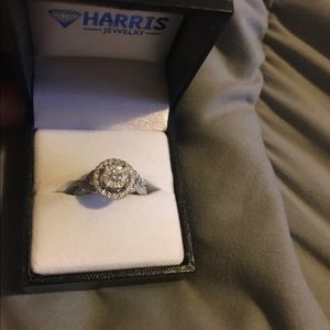Wedding/Engagement ring